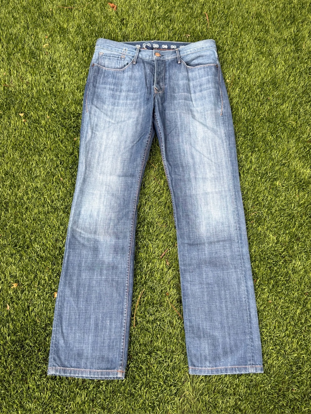 Earnest Sewn men's "Fulton" button fly jeans - Size 33